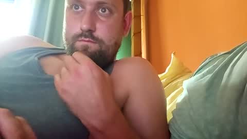 Snapshot of tieduphero chatting on July 17, 2026, 1:29 pm tieduphero online show from July 17, 2026, 1:29 pm