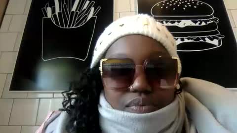 Tierra Henri online show from January 7, 2025, 3:02 pm