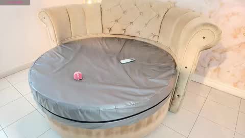 Snapshot of tifanibrown chatting on February 12, 2026, 11:38 am Tifani brown online show from February 12, 2026, 11:38 am