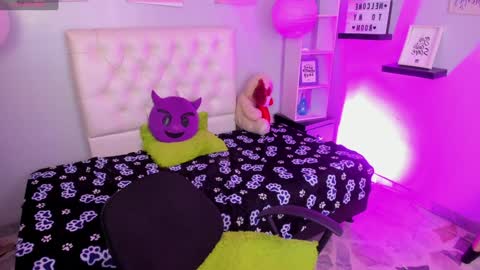 Snapshot of tifanny__thomson chatting on December 24, 2024, 4:51 pm Tiff online show from December 24, 2024, 4:51 pm