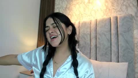 Tiff3 online show from February 11, 2025, 5:37 am