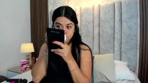 Tiff3 online show from September 8, 2025, 8:41 pm