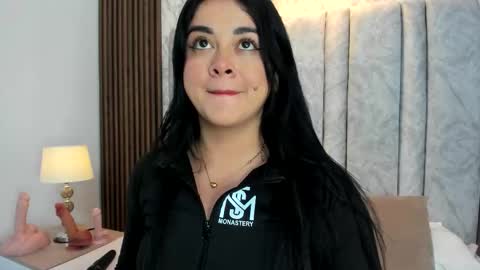 Tiff3 online show from September 22, 2025, 8:22 pm