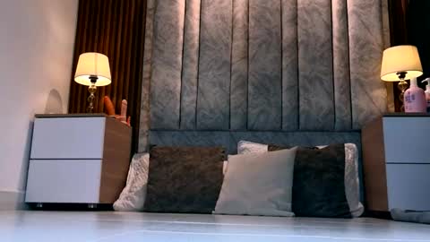 Tiff3 online show from March 4, 2026, 8:26 pm