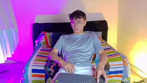 tifany_eiden online show from July 20, 2026, 11:45 am