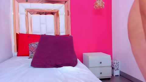 Karolina online show from February 17, 2025, 10:58 pm