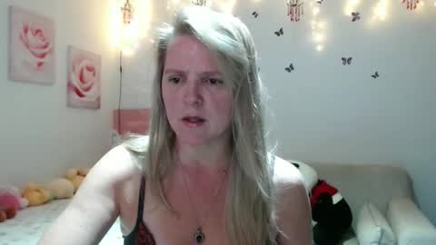 Tifany online show from March 3, 2026, 10:32 am