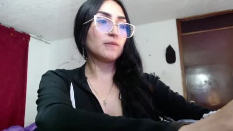 Snapshot of tiffani_williams chatting on April 11, 2026, 12:59 am tifany online show from April 11, 2026, 12:59 am