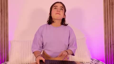 Tiffany online show from November 4, 2025, 9:03 pm