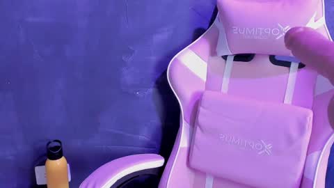 Snapshot of tiffany_bigboobs chatting on January 10, 2025, 10:46 pm tiffany_bigboobs online show from January 10, 2025, 10:46 pm