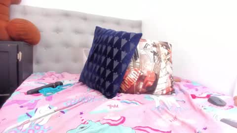 tiffany  online show from February 15, 2025, 7:50 pm