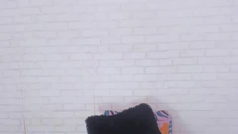 tiffany_mendez online show from December 28, 2024, 12:03 pm