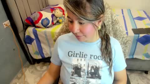 tiffany theressa online show from December 19, 2025, 4:58 pm