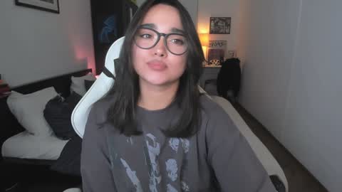 Snapshot of tiffanyflynn chatting on December 22, 2024, 6:48 pm Tiffany online show from December 22, 2024, 6:48 pm