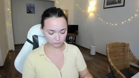 Snapshot of tiffanyflynn chatting on January 19, 2025, 3:21 pm Tiffany online show from January 19, 2025, 3:21 pm