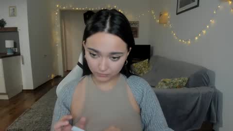 Snapshot of tiffanyflynn chatting on January 31, 2025, 6:47 pm Tiffany online show from January 31, 2025, 6:47 pm