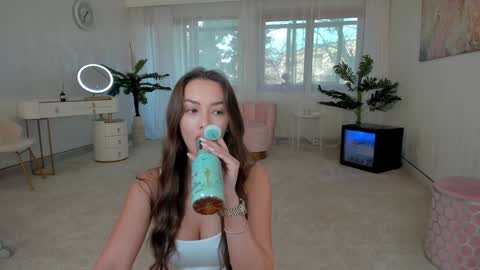 Snapshot of tiffanyhouston_ chatting on January 9, 2025, 6:48 am Tiffany Houston online show from January 9, 2025, 6:48 am
