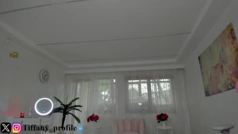 Tiffany Houston online show from November 19, 2025, 7:08 am