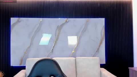 tiffanyhoustton online show from March 23, 2026, 11:58 am