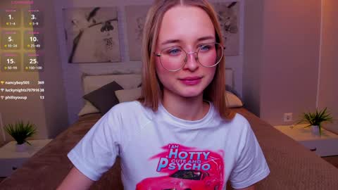 Snapshot of tiffanyhunt chatting on February 4, 2025, 1:38 pm Tiffany online show from February 4, 2025, 1:38 pm