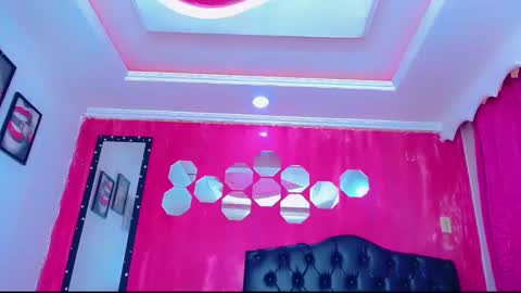 tiffanymackensyy69 online show from December 20, 2025, 7:32 pm