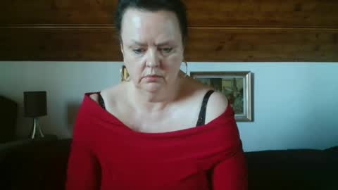 TiffanyMature online show from September 25, 2025, 8:51 am