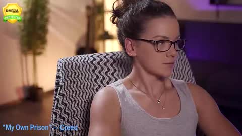 tiffanyriox online show from September 11, 2025, 11:38 pm