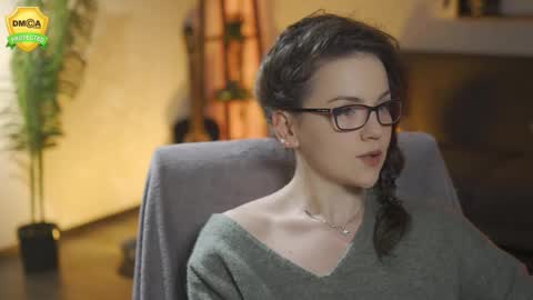 tiffanyriox online show from February 3, 2026, 12:42 am