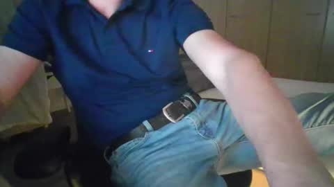 tigerjow941808 online show from April 18, 2026, 8:53 pm