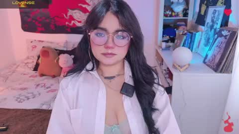 Snapshot of tigerlily__1 chatting on June 18, 2026, 1:59 pm Lilith online show from June 18, 2026, 1:59 pm