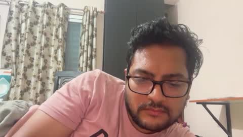 tigertinku online show from November 11, 2025, 6:41 pm