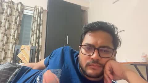 tigertinku online show from November 13, 2025, 5:56 pm