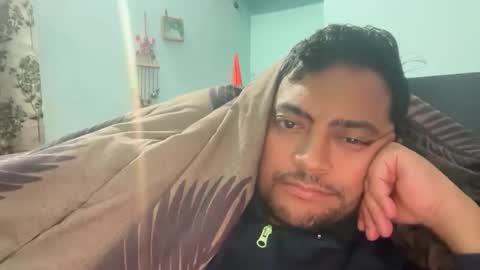 tigertinku online show from December 1, 2025, 5:29 pm