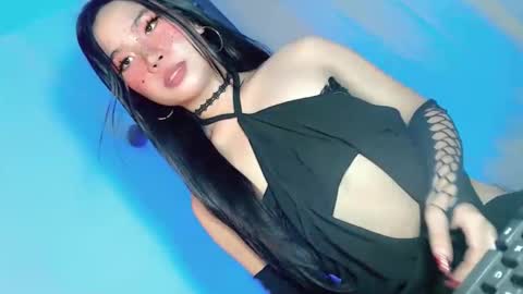 tight_elliana online show from November 28, 2025, 7:00 am