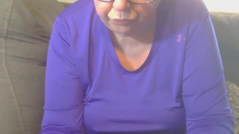 Snapshot of tight_kitty55 chatting on December 9, 2024, 8:01 pm tight Kitty55 online show from December 9, 2024, 8:01 pm