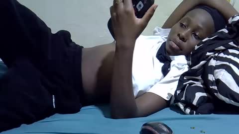 tight_pussie online show from February 1, 2026, 7:12 pm