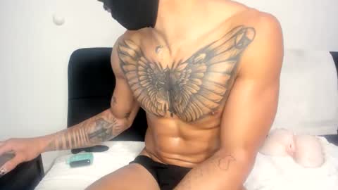 SolidTeenGymnast online show from October 17, 2025, 7:16 pm