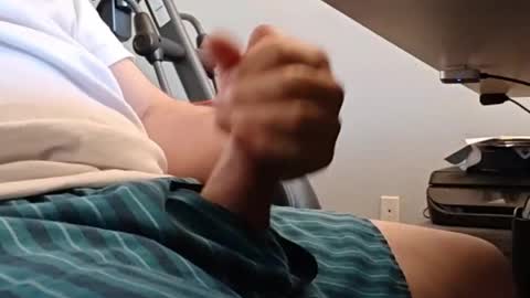 Snapshot of tightfitt chatting on May 14, 2026, 6:58 pm tightfitt online show from May 14, 2026, 6:58 pm
