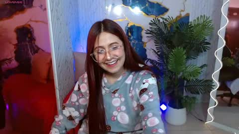 Tiiana online show from May 3, 2026, 3:12 am