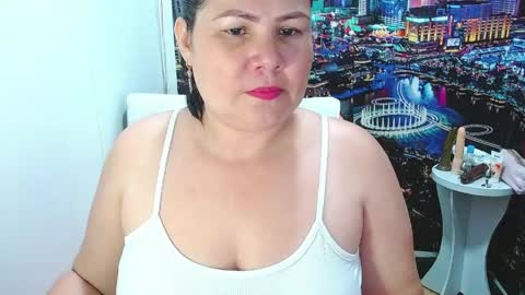 Tila online show from April 17, 2026, 1:08 am