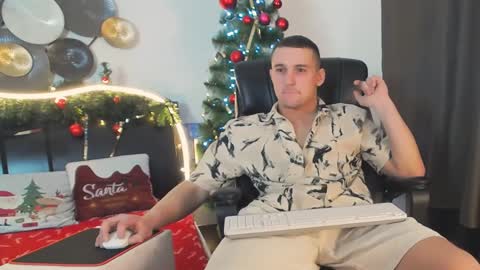 Snapshot of tim_mart chatting on December 30, 2024, 7:15 am ask me online show from December 30, 2024, 7:15 am