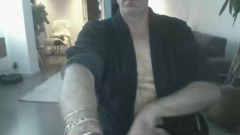 times20 online show from October 21, 2025, 5:41 am