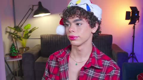 timmyshy online show from December 10, 2024, 2:48 am