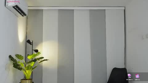 timmyshy online show from September 25, 2025, 3:43 am