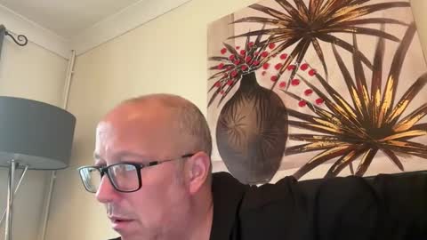 timtim19781978 online show from September 18, 2025, 1:13 pm