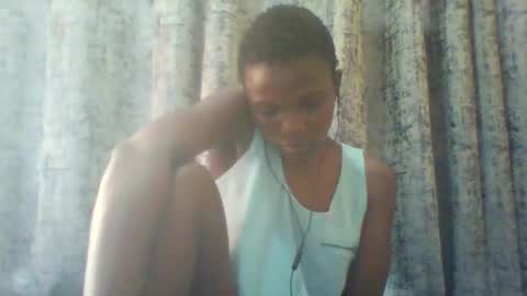 christine online show from November 3, 2025, 4:36 am