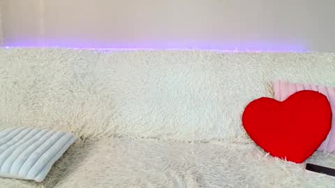 Tina  online show from January 20, 2025, 11:02 am