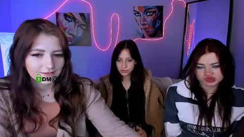 tina online show from February 1, 2026, 8:18 pm