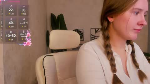 Stella online show from April 14, 2026, 8:31 am