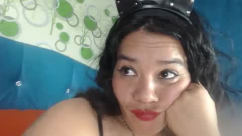 tina_hottt online show from October 17, 2025, 2:15 am